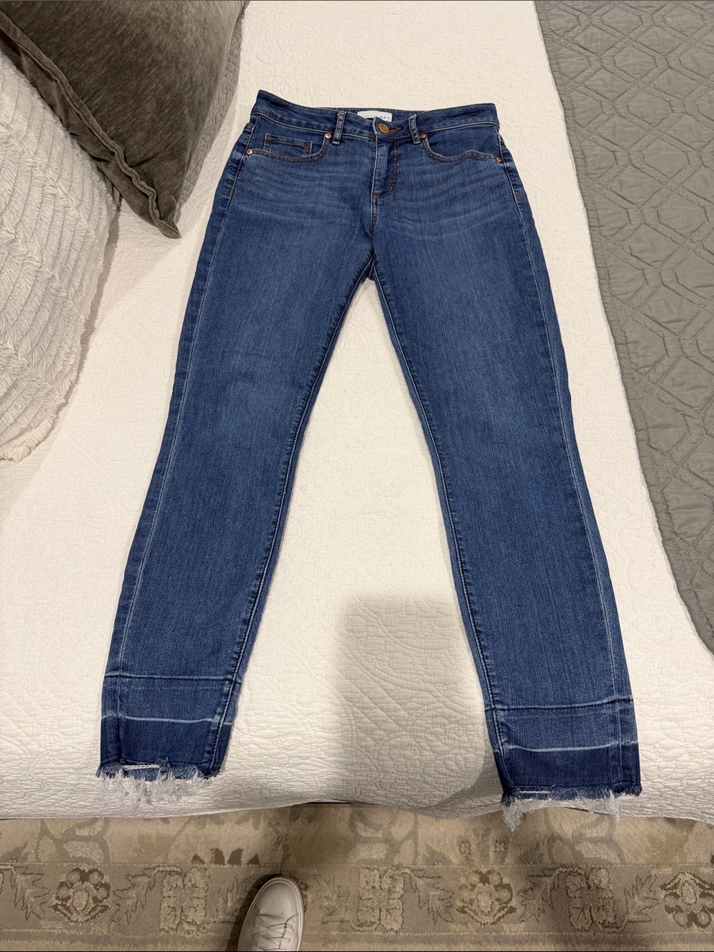 LOFT Mid-Blue Ankle Crop Straight Jeans
